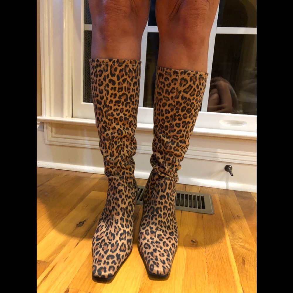 Boots Women’s Size 7 Leopard Rampage